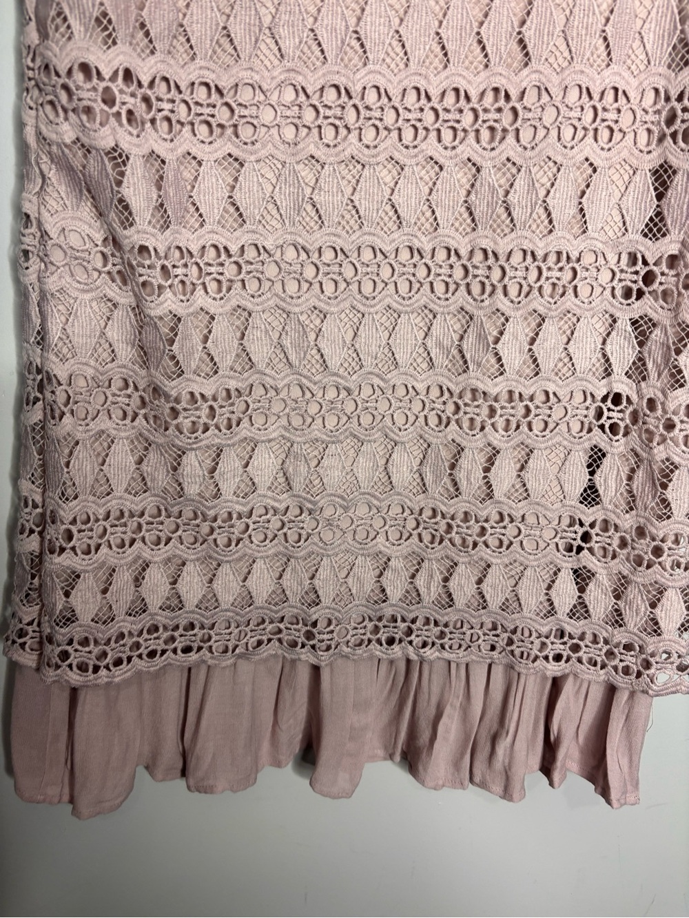 Orange Creek Mauve Lace Short Sleeve Layered Shift Midi Dress, size L - Picture 9 of 15